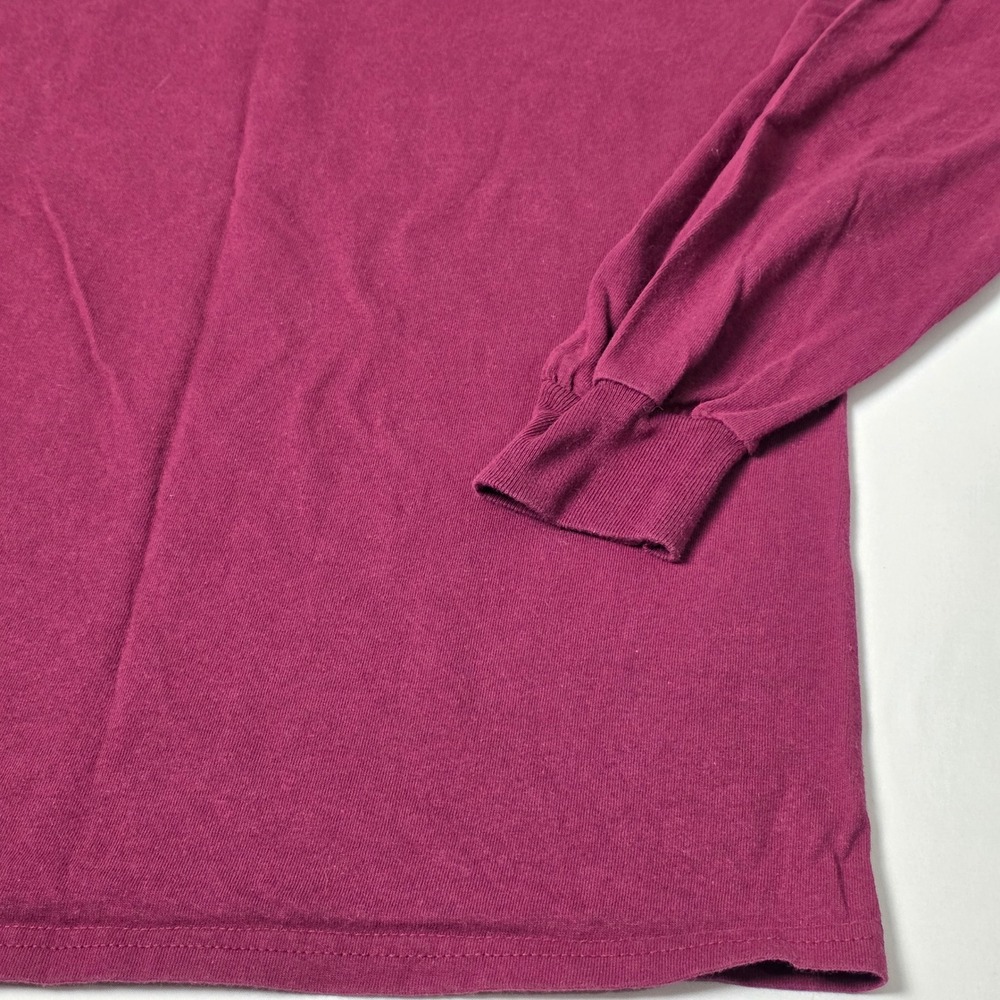 Gildan Girl Gone Hunting Graphic T-Shirt Womens M Long Sleeve Cotton Vintage - Picture 11 of 11